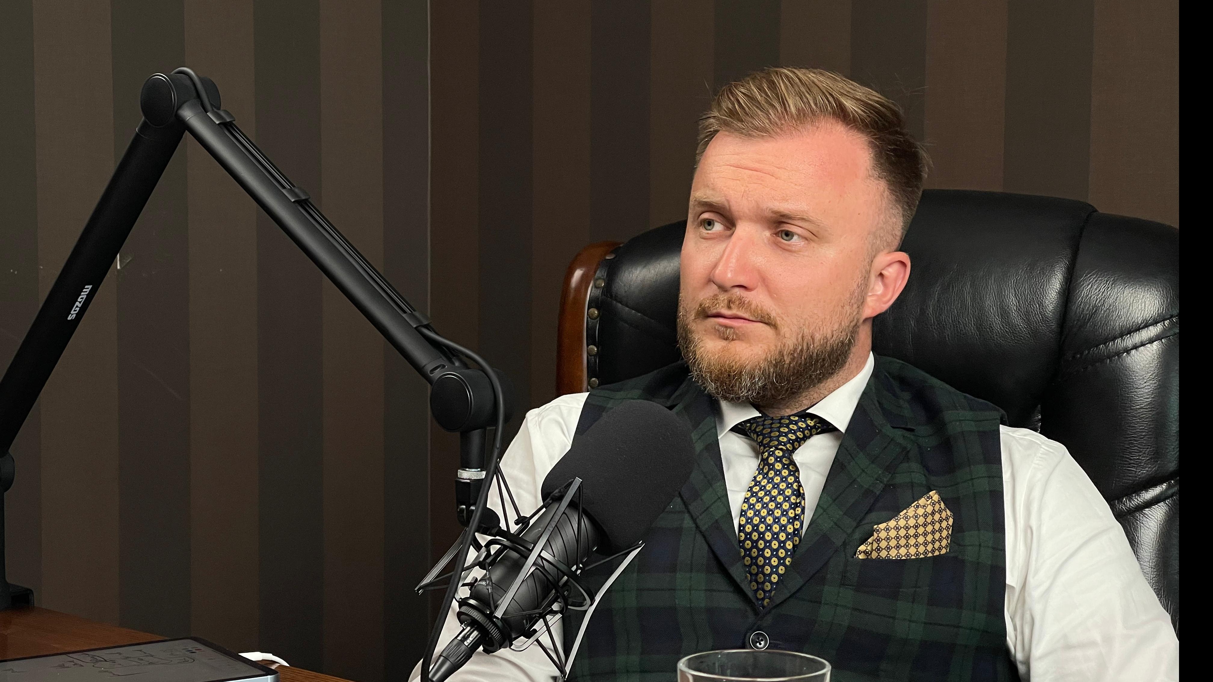PRZYGOTOWANIE DO WYWIADU